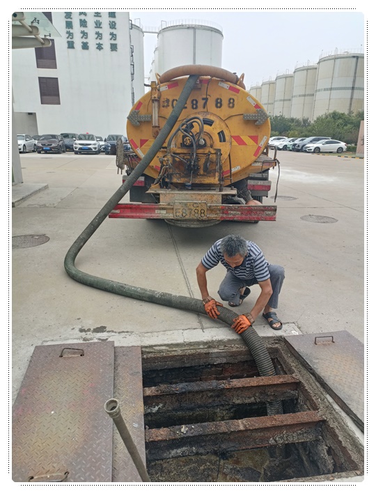 新丰隔油池清掏