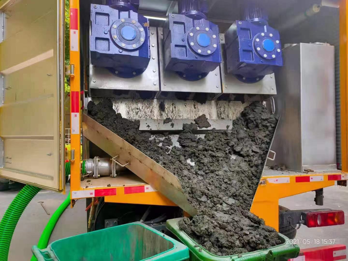 新丰化粪池清掏城市维护站-泥浆净化干湿分离处理